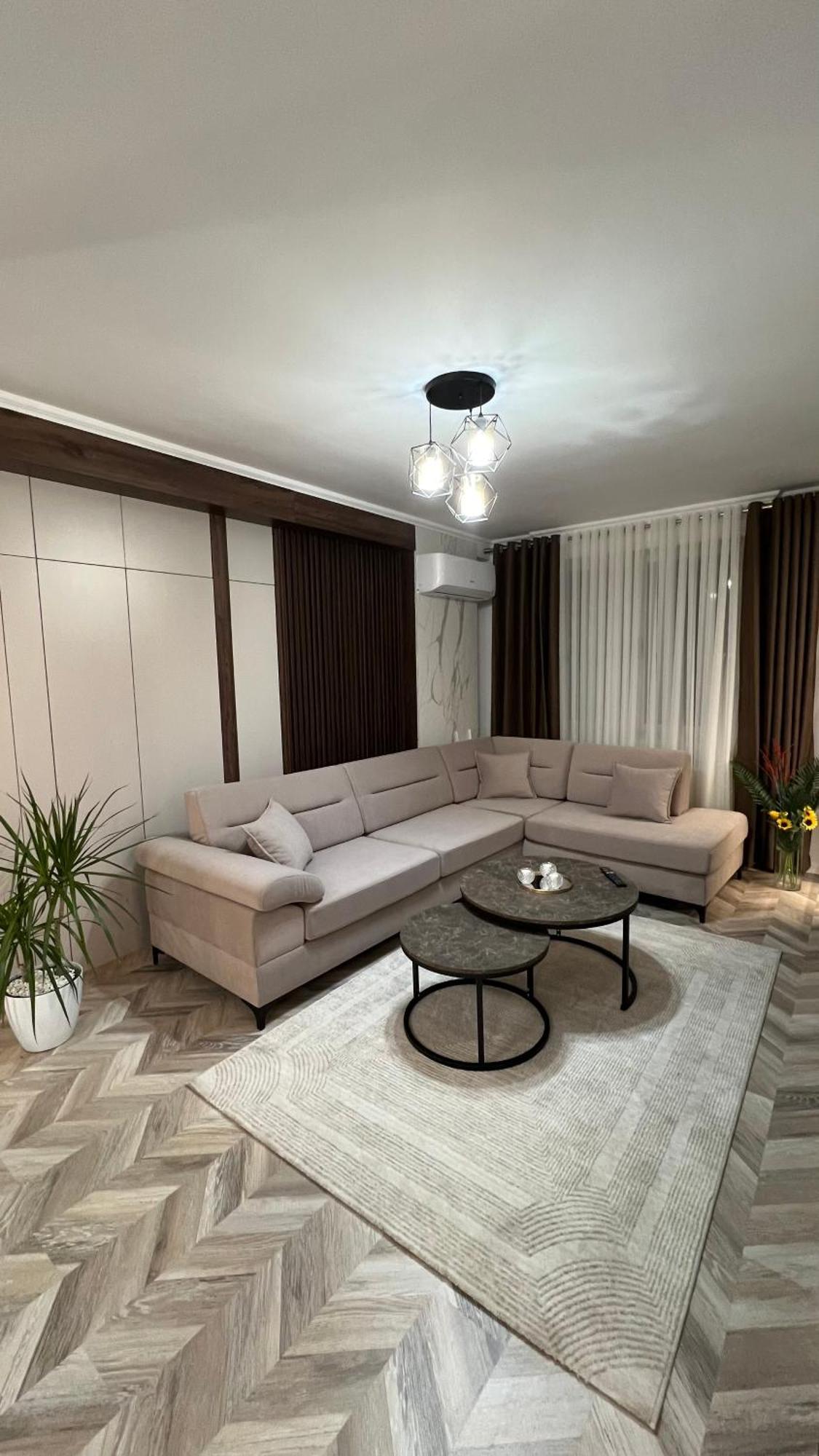 Erlaiden Apartment Shkodër Buitenkant foto