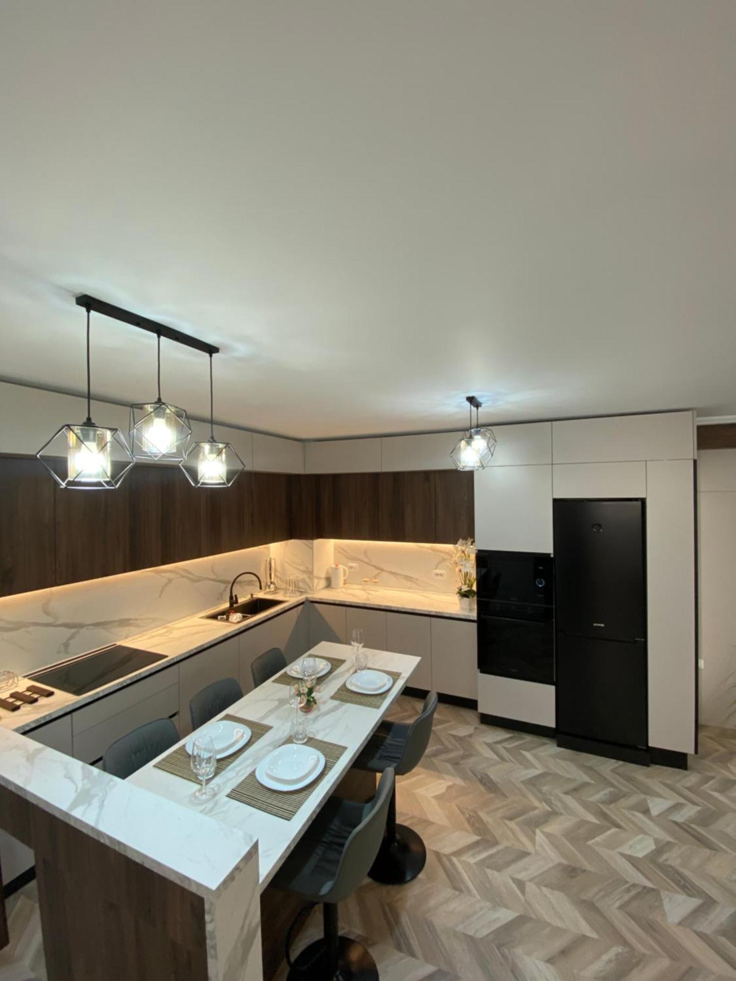 Erlaiden Apartment Shkodër Buitenkant foto
